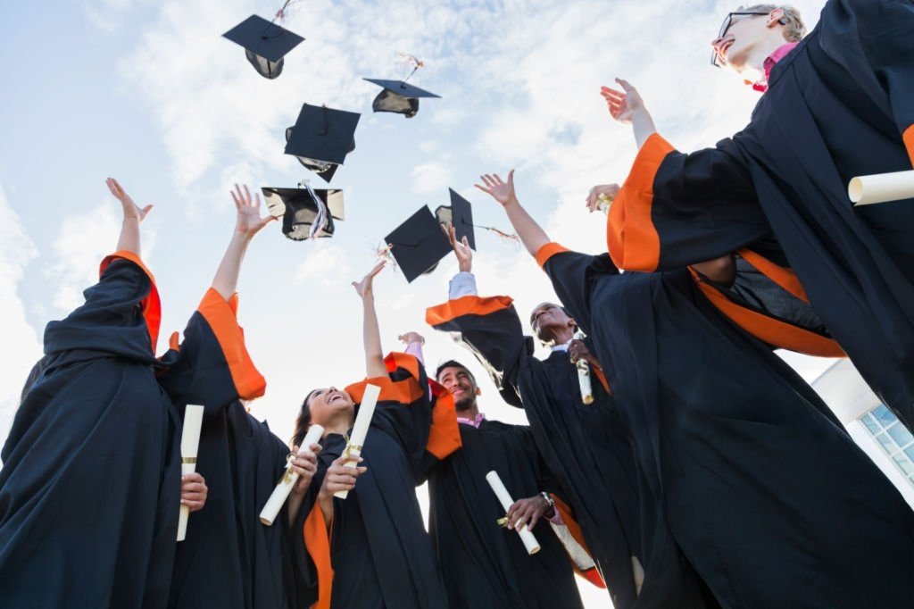 Top Canadian universities with scholarships for Indian students