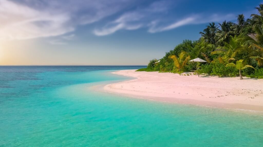 “Best time to travel for honeymoon – romantic destinations”